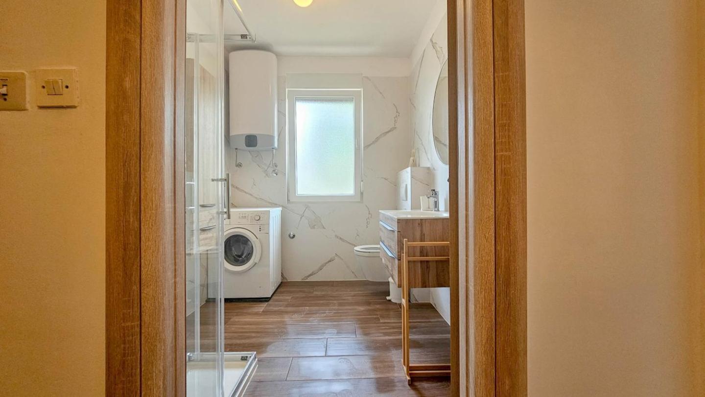 Bosko Apartment Umag Bagian luar foto