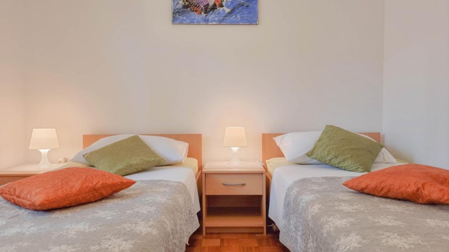Bosko Apartment Umag Bagian luar foto