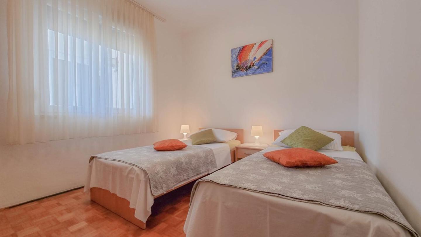 Bosko Apartment Umag Bagian luar foto