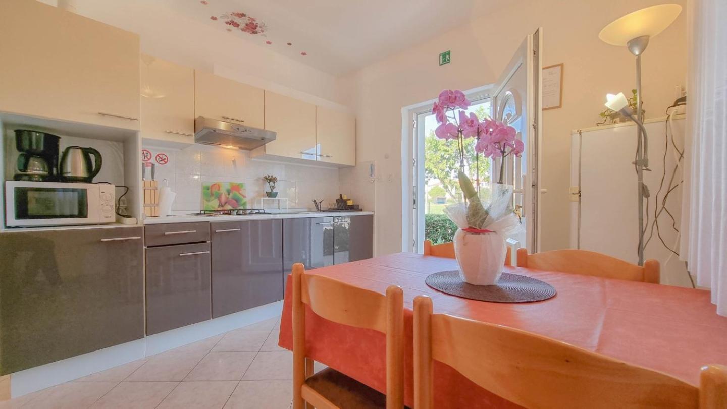 Bosko Apartment Umag Bagian luar foto